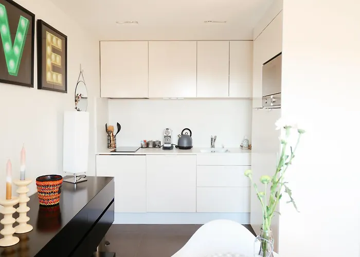 L'exclusif De - Ultra Centre, Balcon & Luxe Moderne