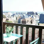 L'exclusif De - Ultra Centre, Balcon & Luxe Moderne *